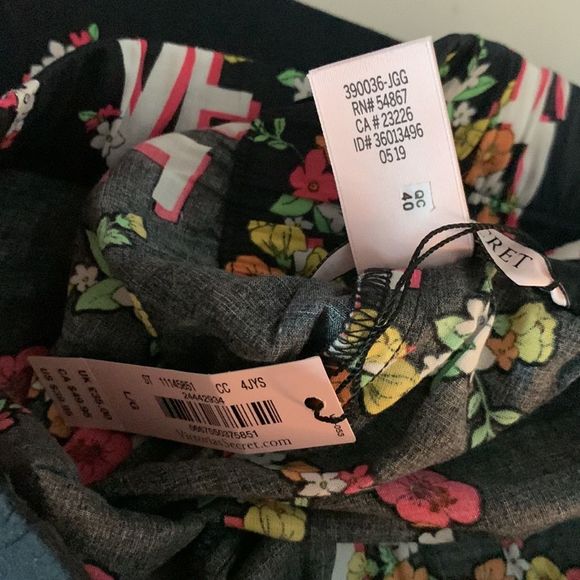 NWT Victoria’s Secret PJ Pants - Picture 10 of 12